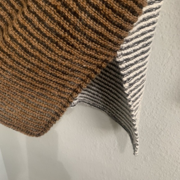 Uterqüe Oversized Colorblock Knit Sweater-Made In Iceland- Loose Gauge Laganlook - Picture 9 of 15